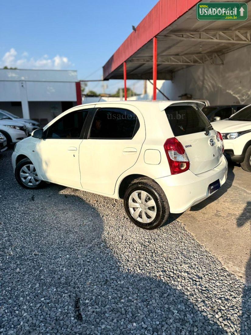 TOYOTA Etios Hatch XS 1.5 Automático Flex 2017/2018 — foto 6 de 14