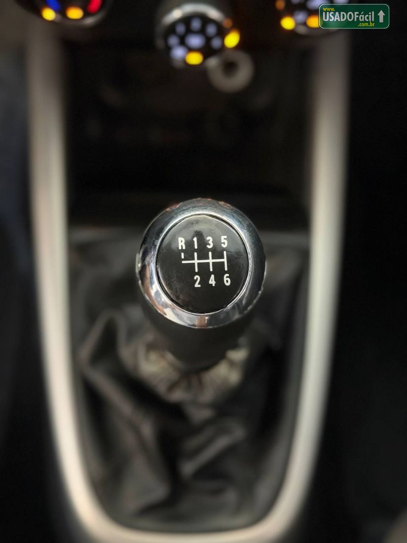 CHEVROLET/GM Onix Hatch LT 1.0 Mecânico Flex 2018/2019 — foto 16 de 18