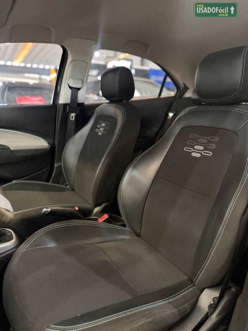 CHEVROLET/GM Onix Hatch LT 1.0 Mecânico Flex 2018/2019 — foto 9 de 18