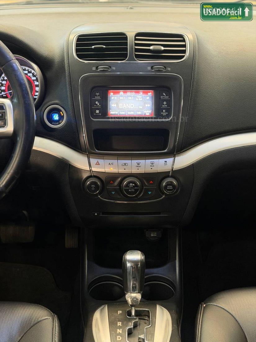FIAT FREEMONT 2.4 Automático 2011/2012 — foto 16 de 19