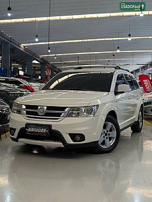 Freemont 2.4 Automático 2011/2012 em Várzea Grande - MT