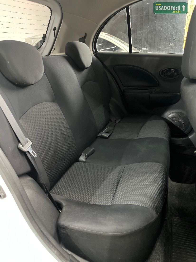 Nissan March S 1.0 5P Flex Fuel 2012/2013 — foto 18 de 24