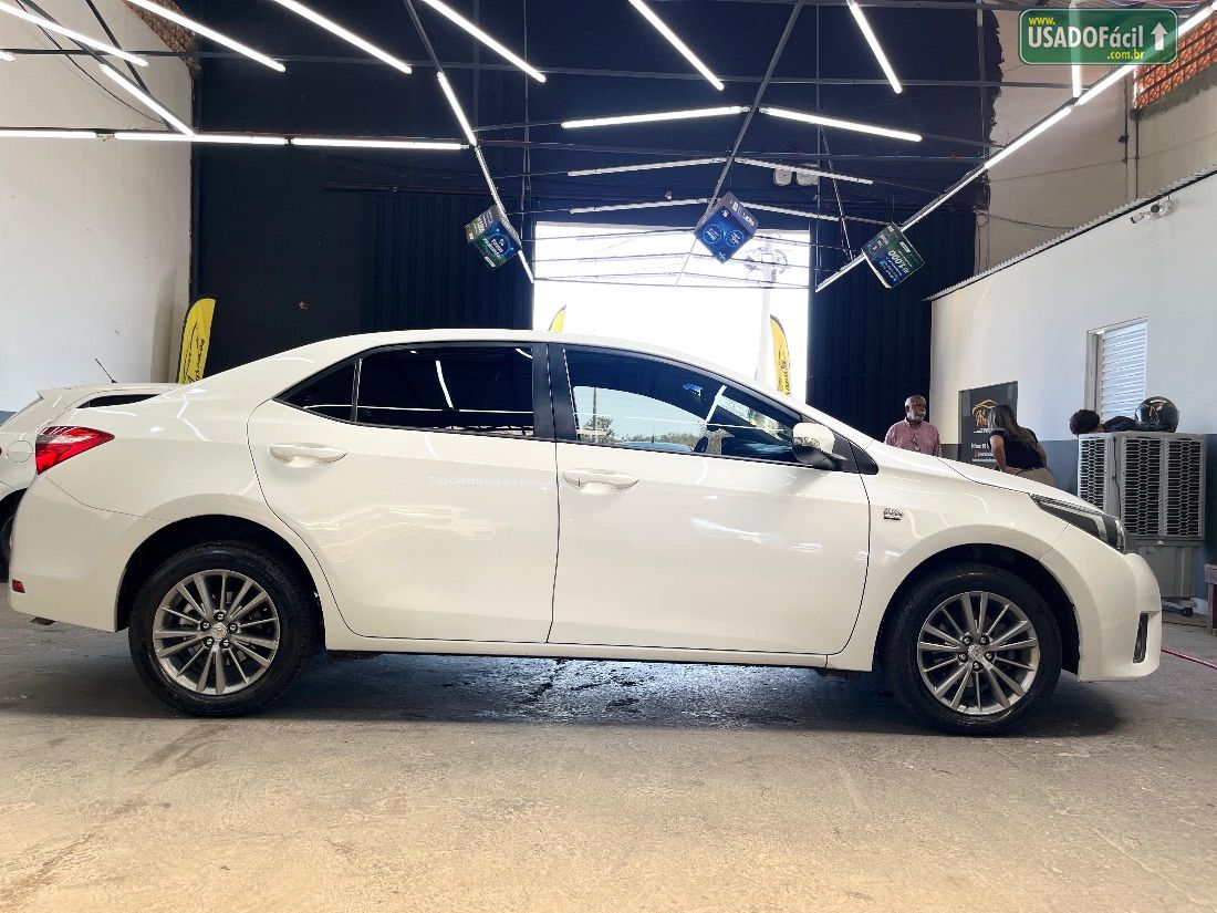 Toyota Corolla XEI 2.0 Automático Flex 2015/2016 — foto 9 de 25