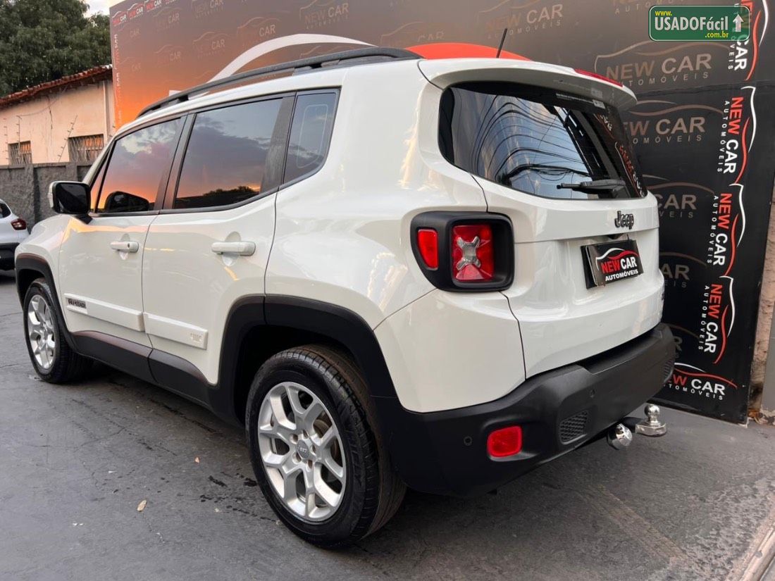 Jeep Renegade Longitude 1.8 4x2 Automático Flex 2015/2016 — foto 2 de 10