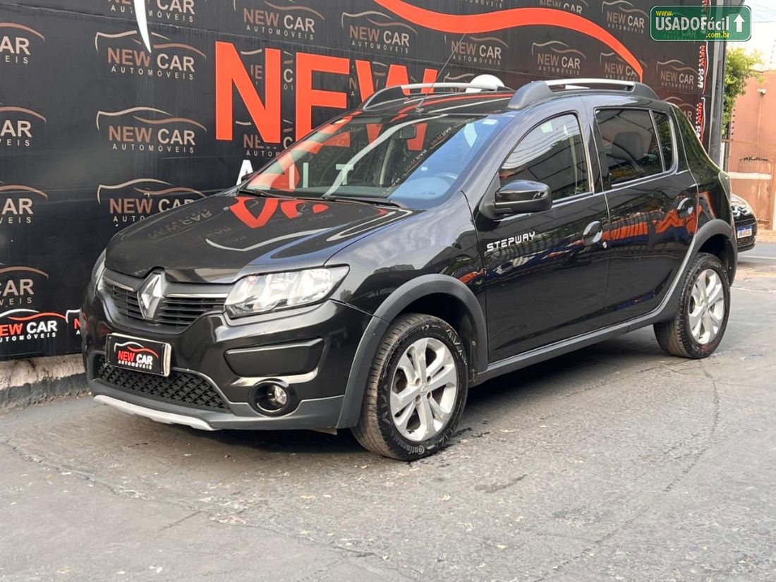 Renault Sandero Stepway 1.6 5P Flex 2016/2017 — foto 4 de 13