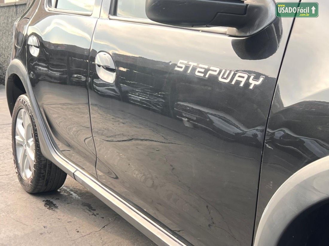 Renault Sandero Stepway 1.6 5P Flex 2016/2017 — foto 5 de 13
