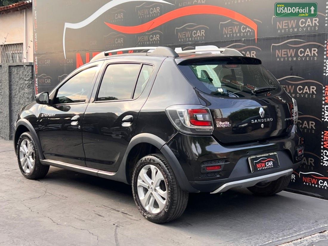 Renault Sandero Stepway 1.6 5P Flex 2016/2017 — foto 6 de 13