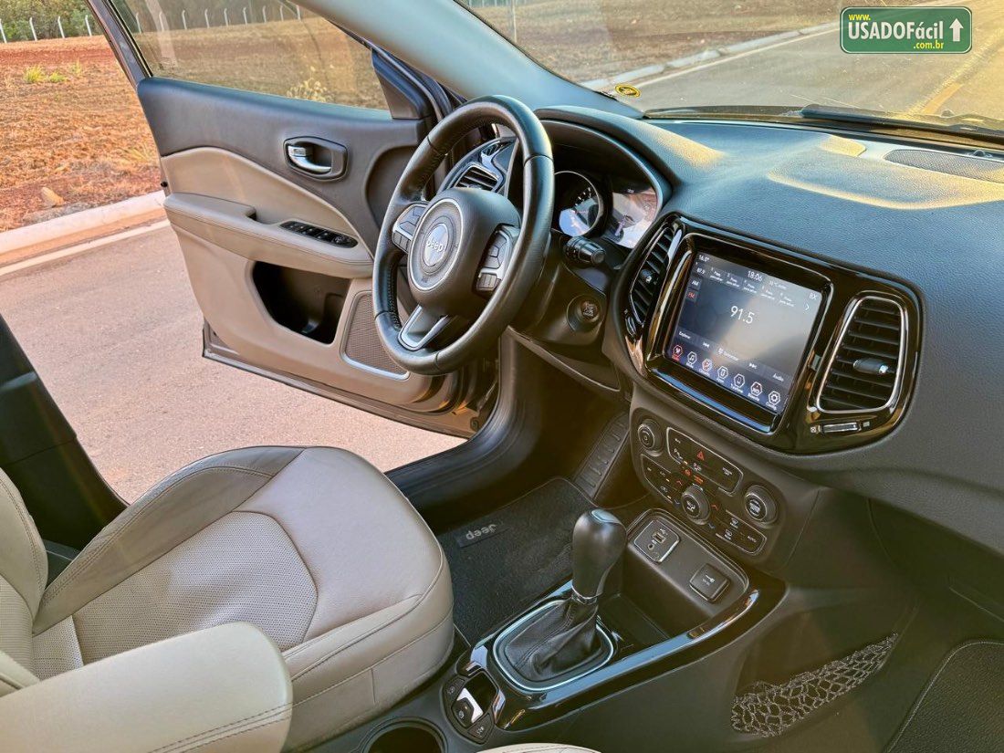 Jeep Compass Limited 2.0 4x2 Automático Flex 2019/2019 — foto 9 de 11