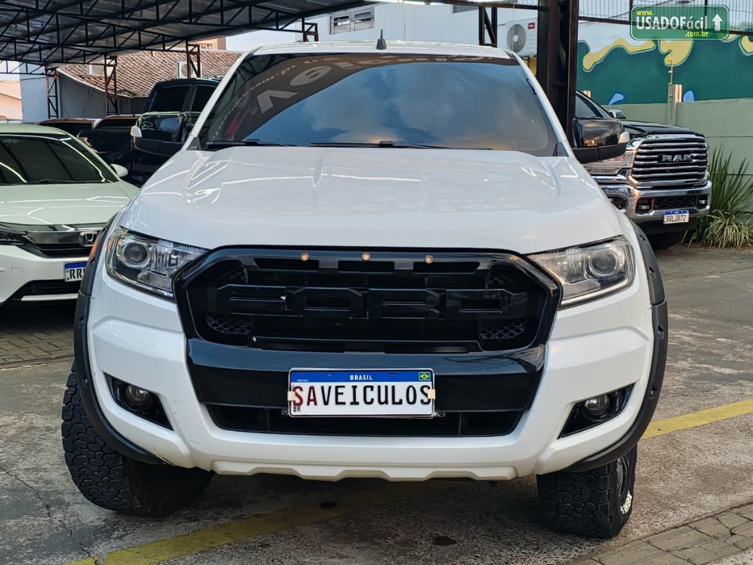Ford Ranger XLT CD 3.2 4X4 Automático Diesel 2017/2018 — foto 3 de 15