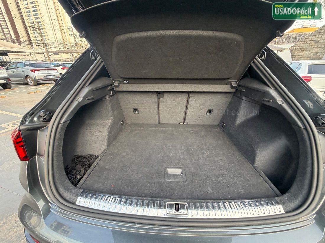 AUDI Audi Q3 Performance black 2.0 TFSI Tiptronic Quattro 2023/2023 — foto 6 de 17