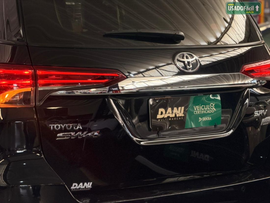 Toyota Hilux SRV CD 2.7 4X2 Automático Flex 2019/2019 — foto 7 de 16