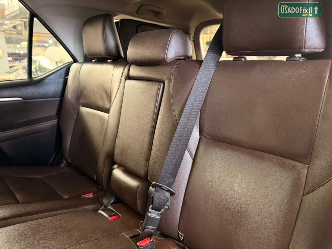 Toyota Hilux SRV CD 2.7 4X2 Automático Flex 2019/2019 — foto 9 de 16
