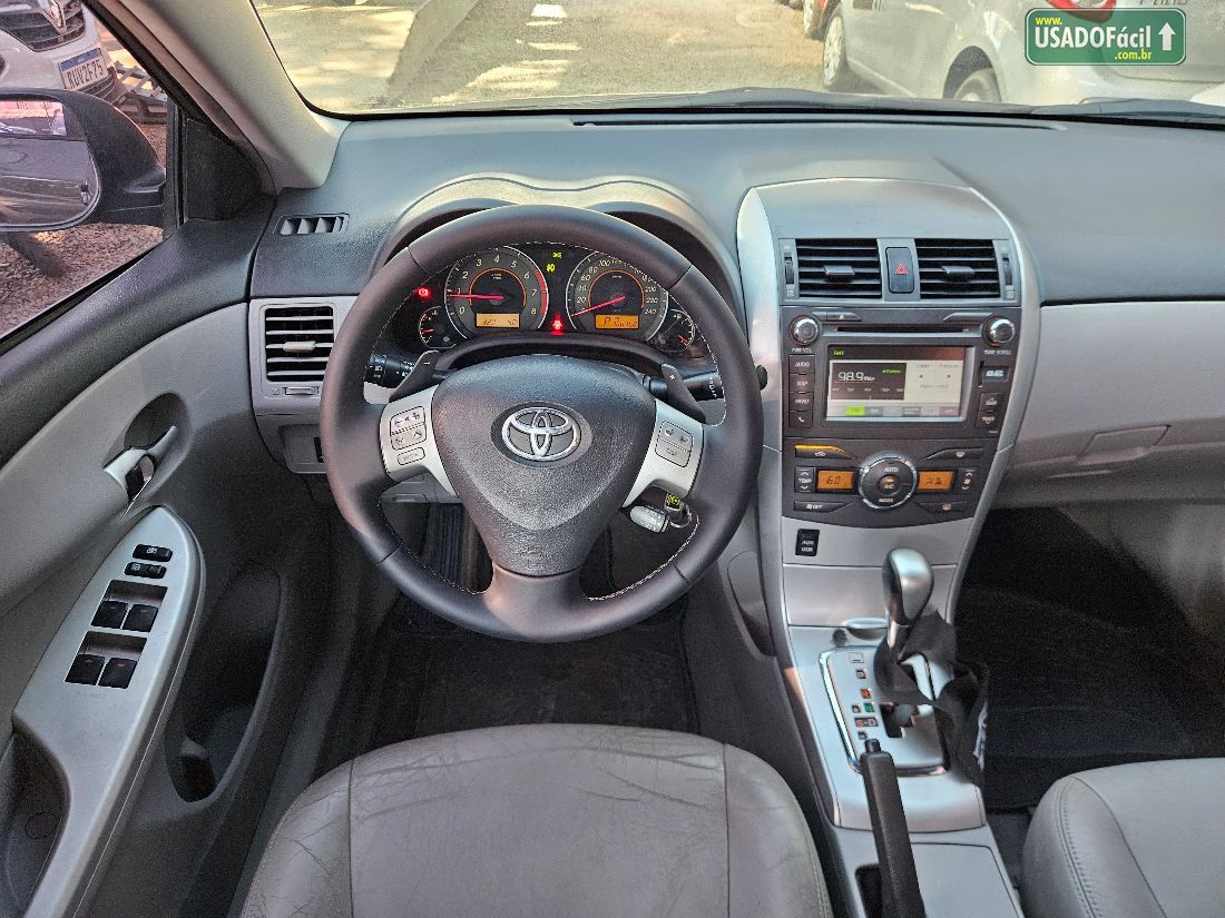Toyota Corolla XEI 1.8 Automático Flex 2013/2014 — foto 13 de 20