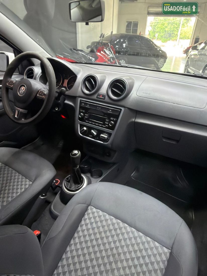 Volkswagen Gol Comfortline 1.6 4P Total Flex 2014/2015 — foto 6 de 8