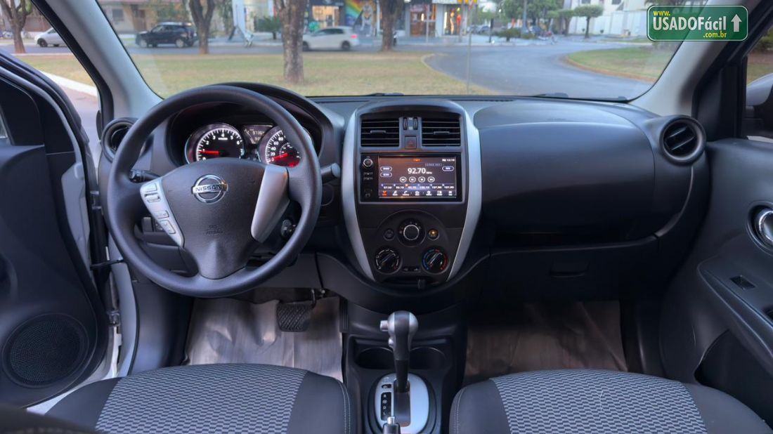 Nissan Versa SV 1.6 Automático FlexStart 2019/2020 — foto 8 de 9