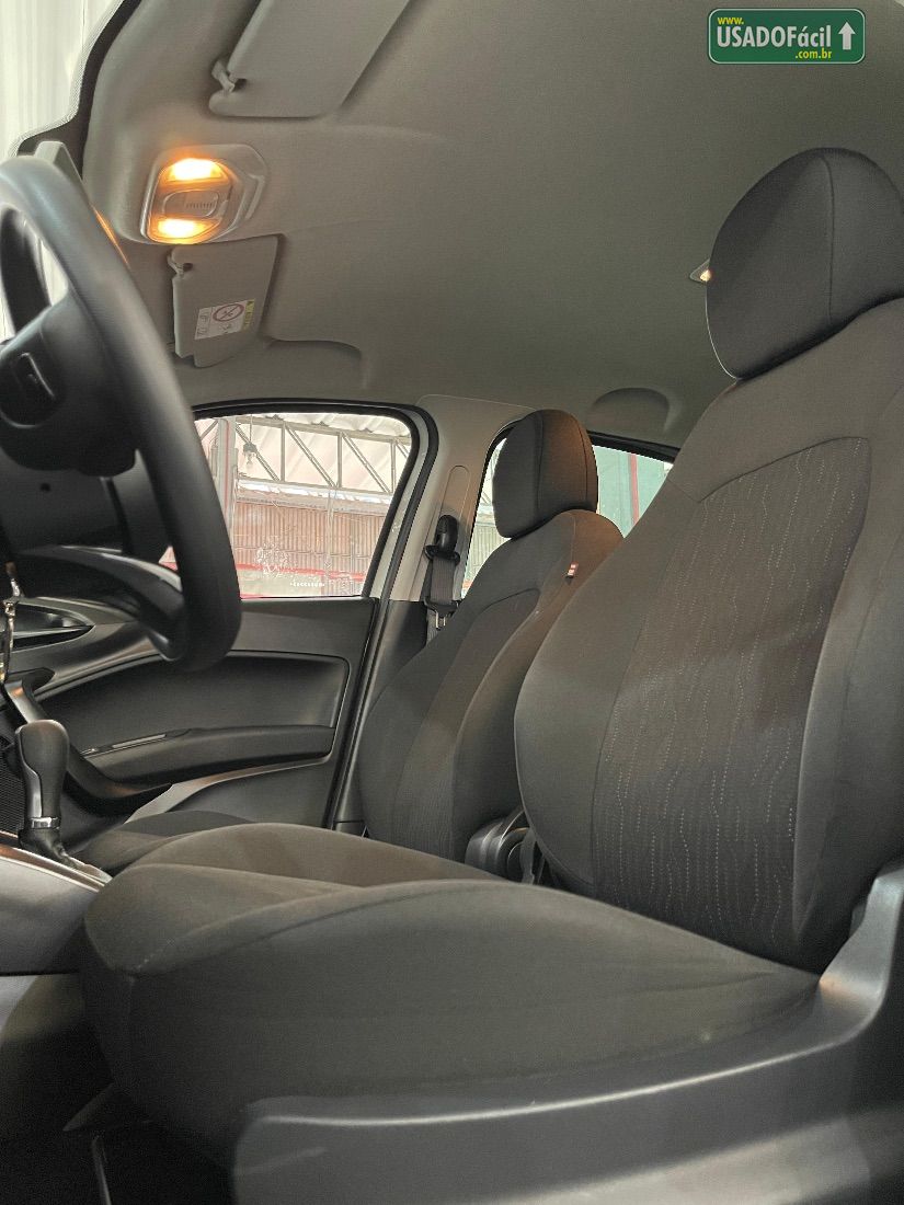 Fiat Cronos Drive 1.0 Flex 2023/2024 — foto 13 de 19