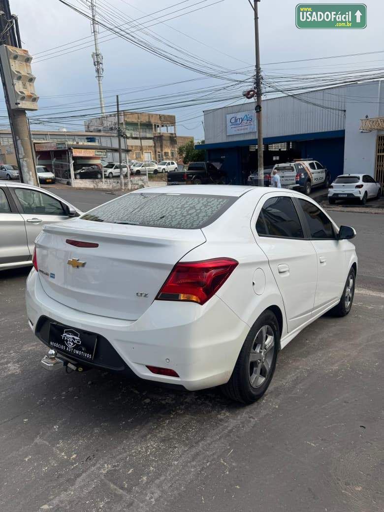 CHEVROLET/GM Prisma Sedan LTZ 1.4 FlexPower 2017/2018 — foto 6 de 18
