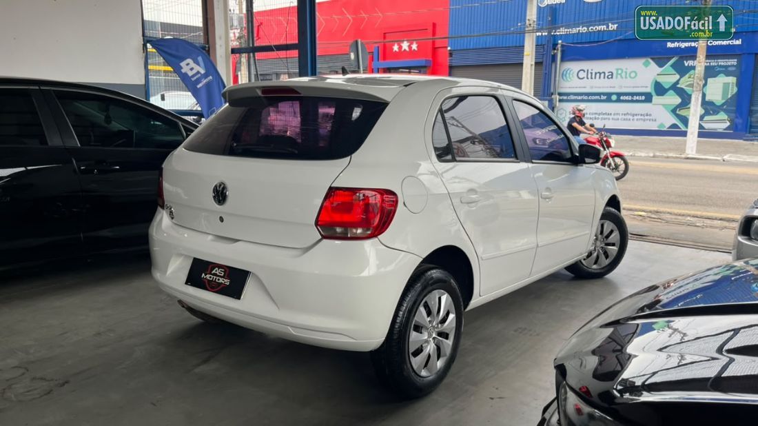 Volkswagen Gol 1.0 Mi 4P Total Flex 2013/2013 — foto 3 de 17