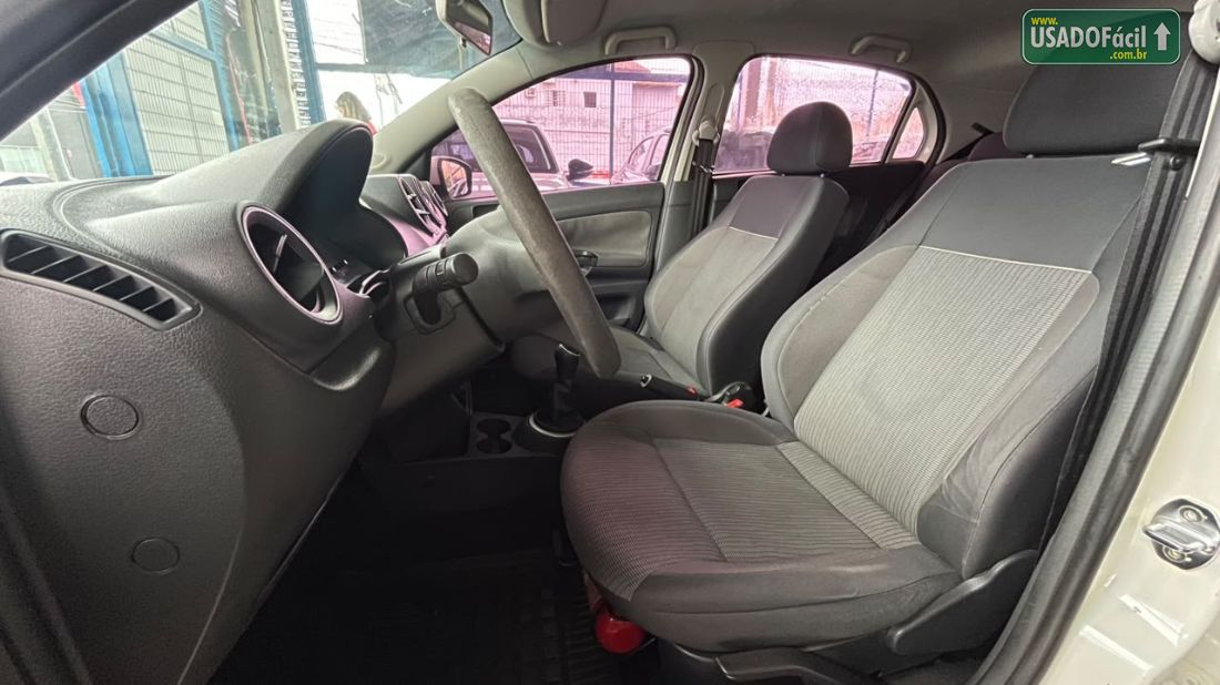 Volkswagen Gol 1.0 Mi 4P Total Flex 2013/2013 — foto 6 de 17