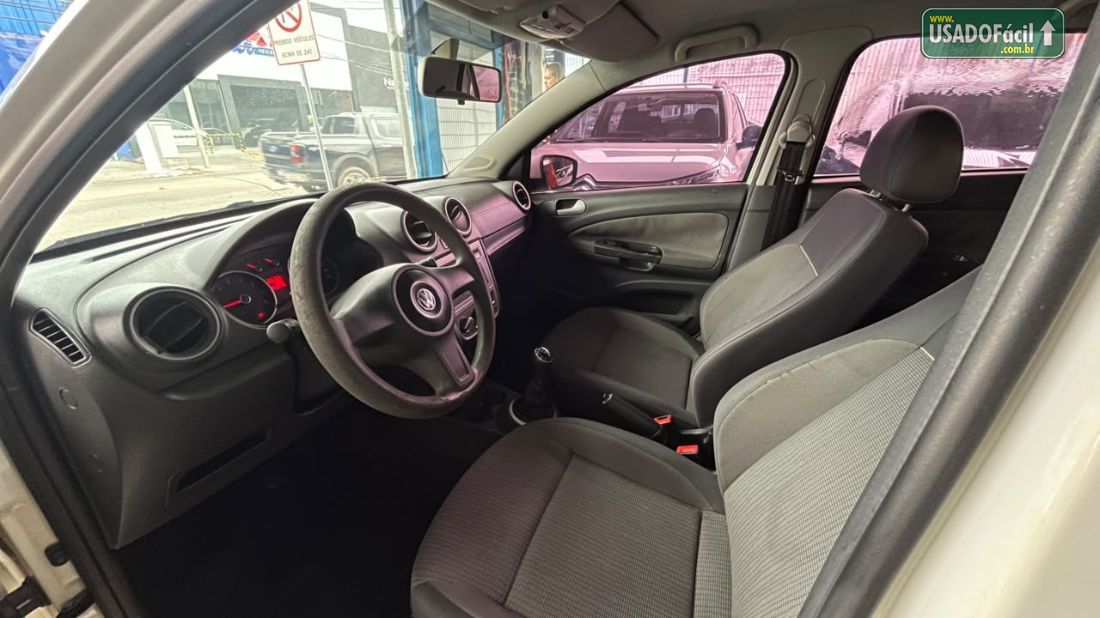 Volkswagen Gol 1.0 Mi 4P Total Flex 2013/2013 — foto 9 de 17