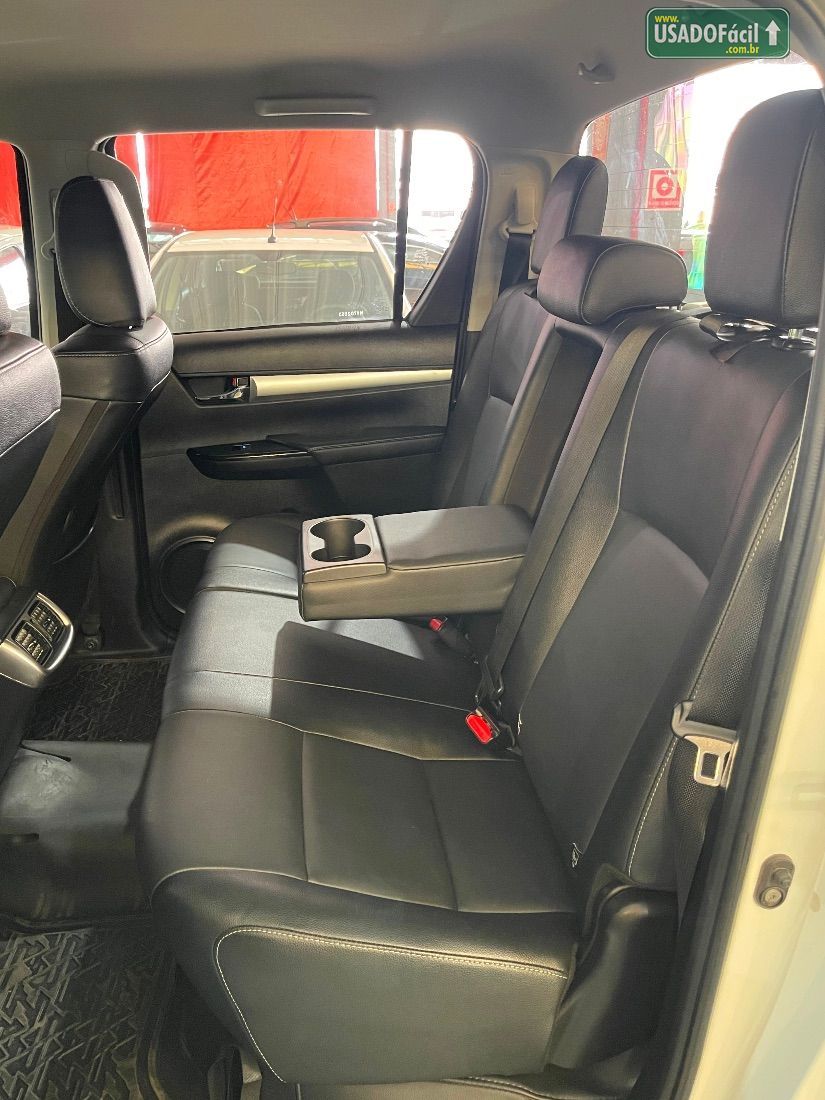 Toyota Hilux SRV CD 2.8 4x4 TDI Automático Diesel 2022/2022 — foto 15 de 20