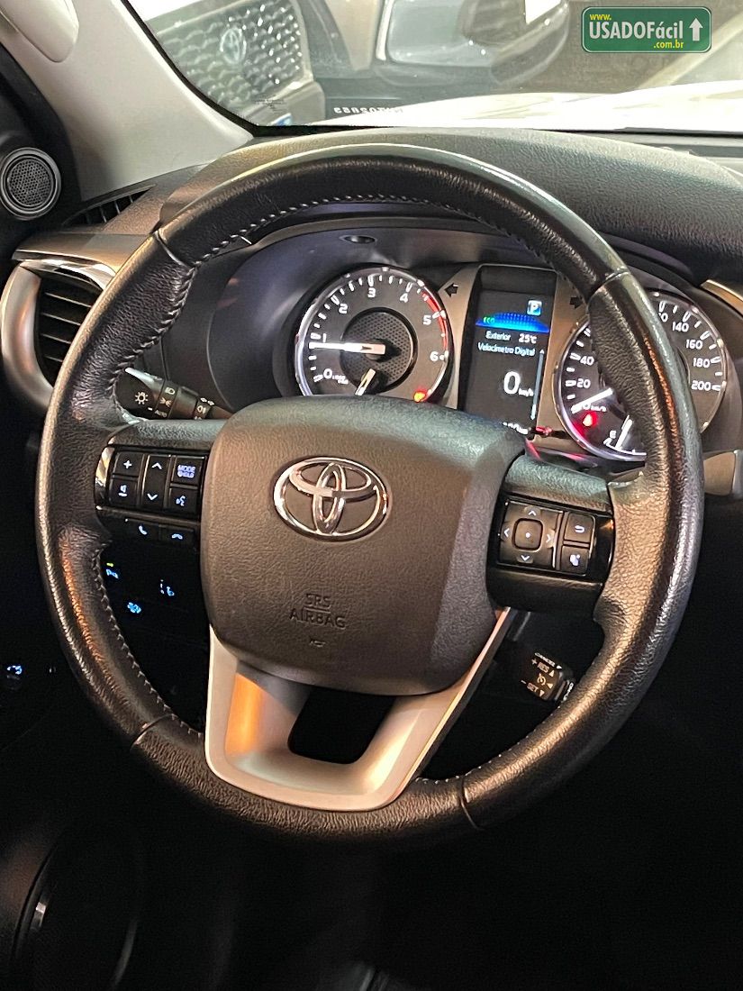 Toyota Hilux SRV CD 2.8 4x4 TDI Automático Diesel 2022/2022 — foto 19 de 20