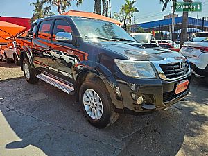 TOYOTA Hilux SRV CD D4-D 4x4 TDI Mecânico
