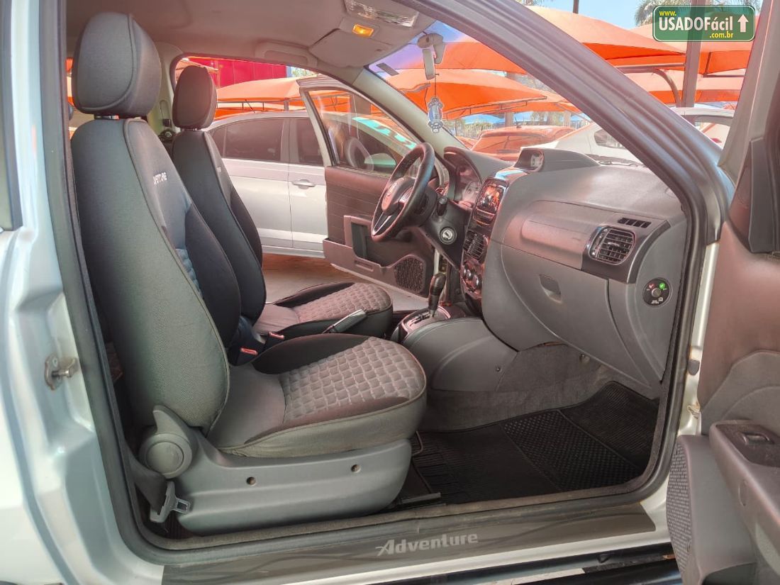 Fiat Strada Adventure CD 1.8 Dualogic Flex 2013/2013 — foto 12 de 13