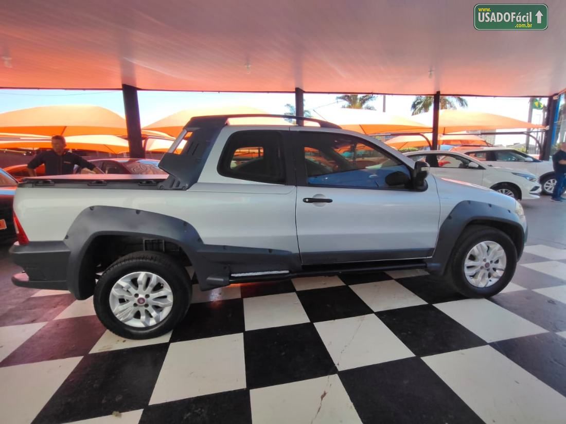 Fiat Strada Adventure CD 1.8 Dualogic Flex 2013/2013 — foto 4 de 13
