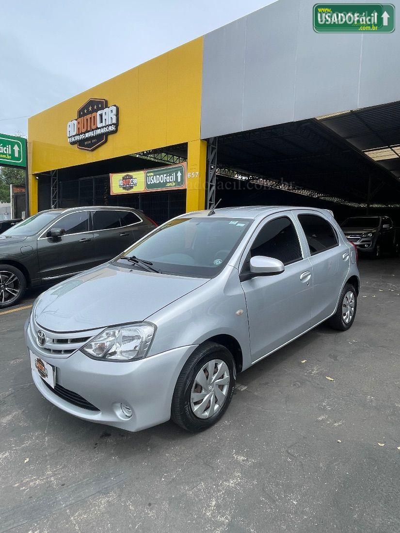 TOYOTA Etios Hatch X 1.3 Automático Flex 2016/2017 — foto 2 de 9
