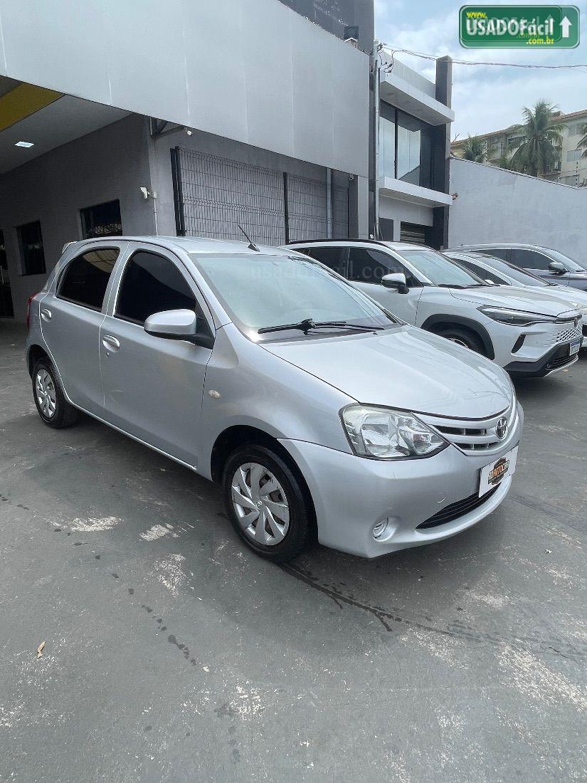 TOYOTA Etios Hatch X 1.3 Automático Flex 2016/2017 — foto 4 de 9