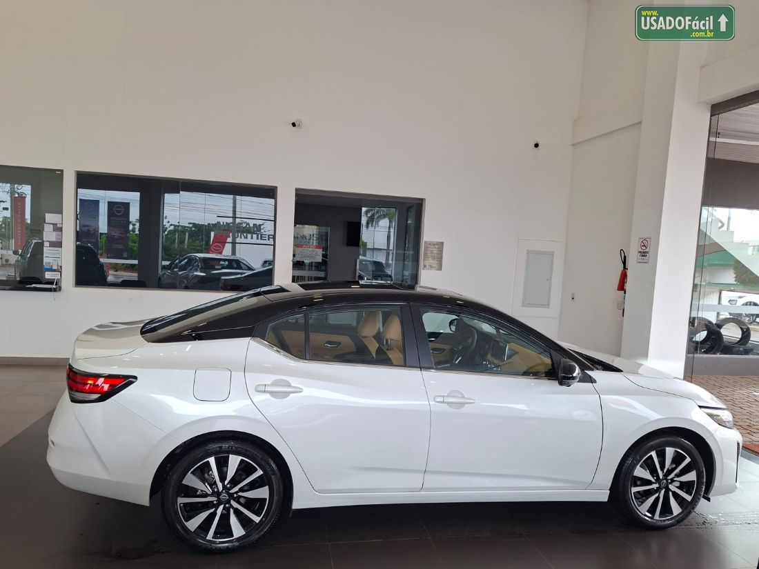 Nissan Sentra Exclusive Interior Premium 2.0 Automático 2025/2026 — foto 7 de 12