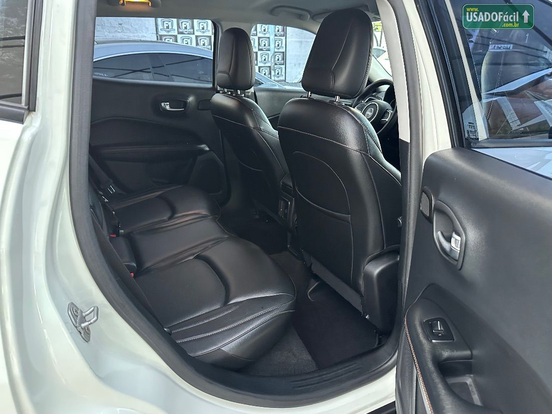 Jeep Compass Longitude 2.0 4x2 Automático Flex 2018/2018 — foto 14 de 15