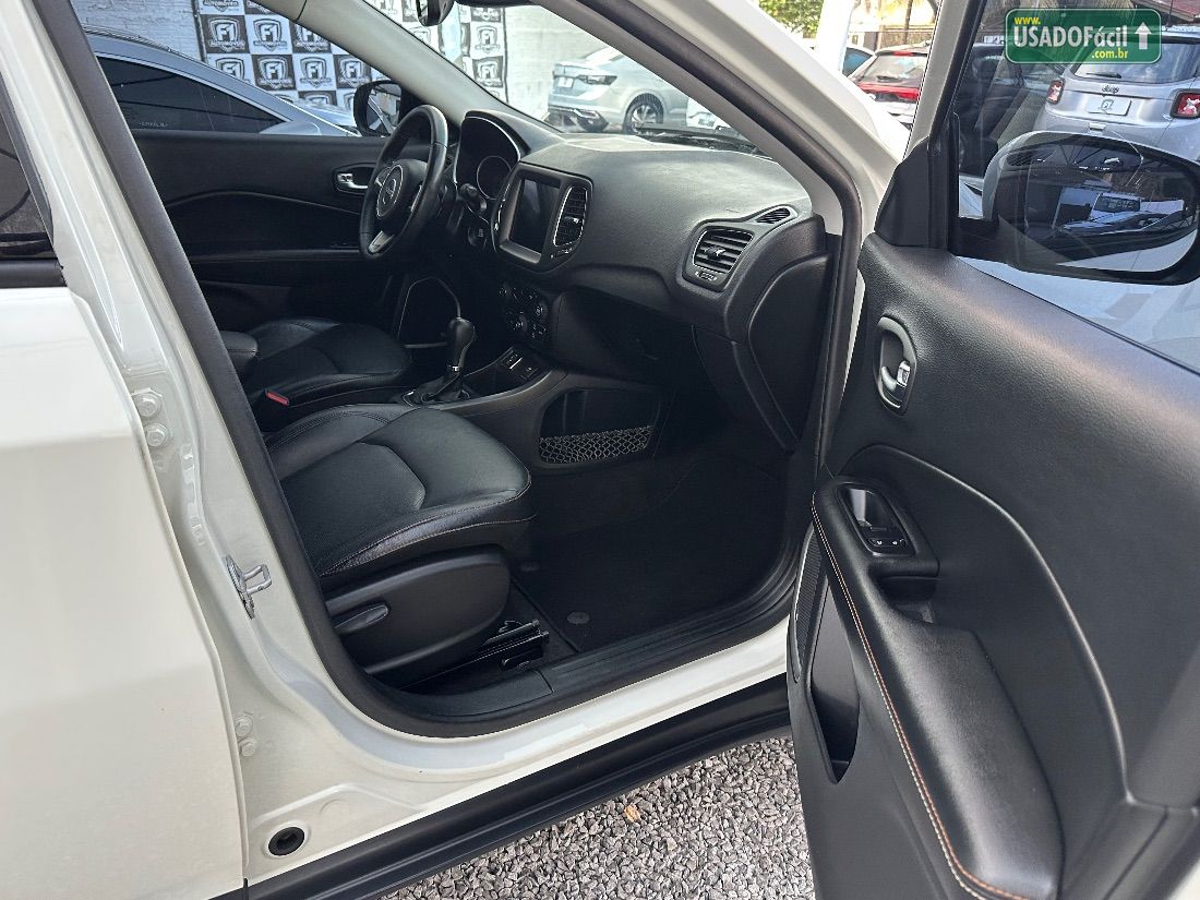 Jeep Compass Longitude 2.0 4x2 Automático Flex 2018/2018 — foto 15 de 15