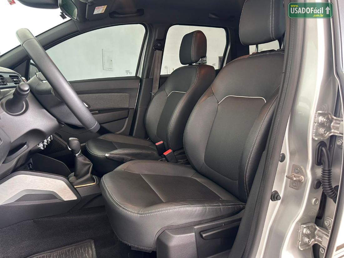 Renault Duster Iconic 1.6 Automático Flex 2022/2023 — foto 10 de 13