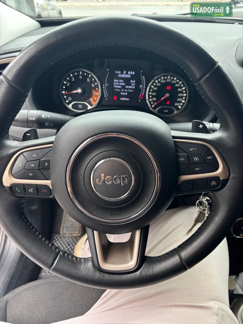 Jeep Renegade Sport 1.8 4x2 Automático Flex 2016/2017 — foto 12 de 12