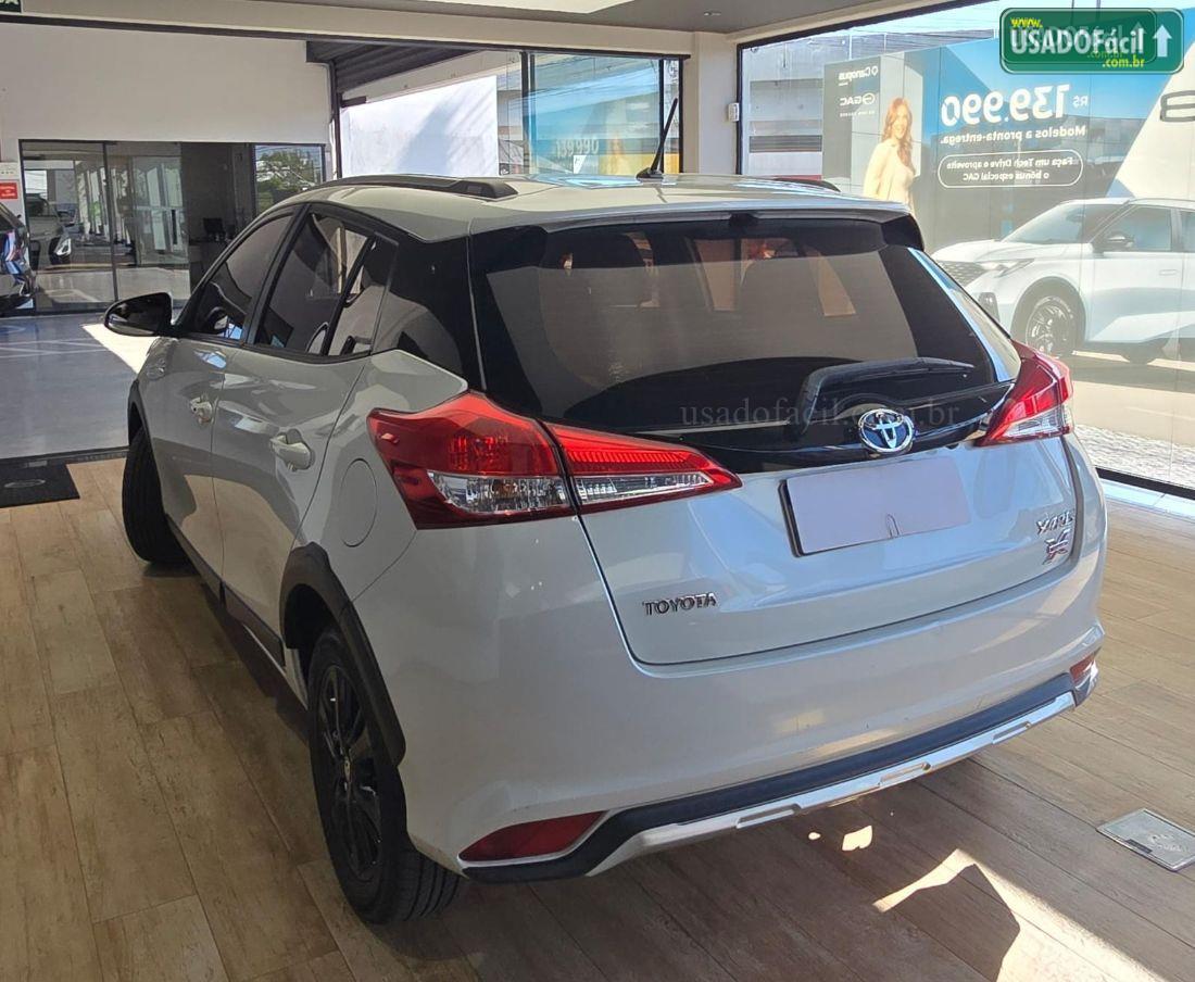 TOYOTA Yaris Hatch X-Way 1.5 Automático Flex 2019/2019 — foto 3 de 13