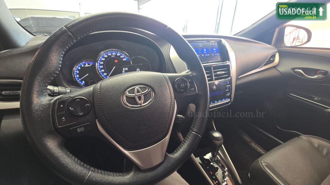 TOYOTA Yaris Hatch X-Way 1.5 Automático Flex 2019/2019 — foto 8 de 13