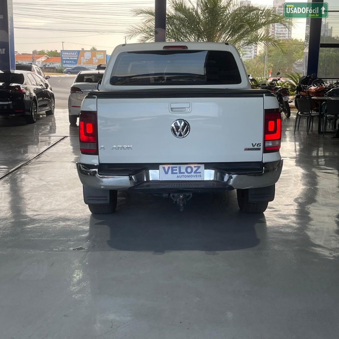 Volkswagen Amarok Comfortline 3.0 V6 4X4 TDI Automático Diesel 2023/2023 — foto 5 de 12
