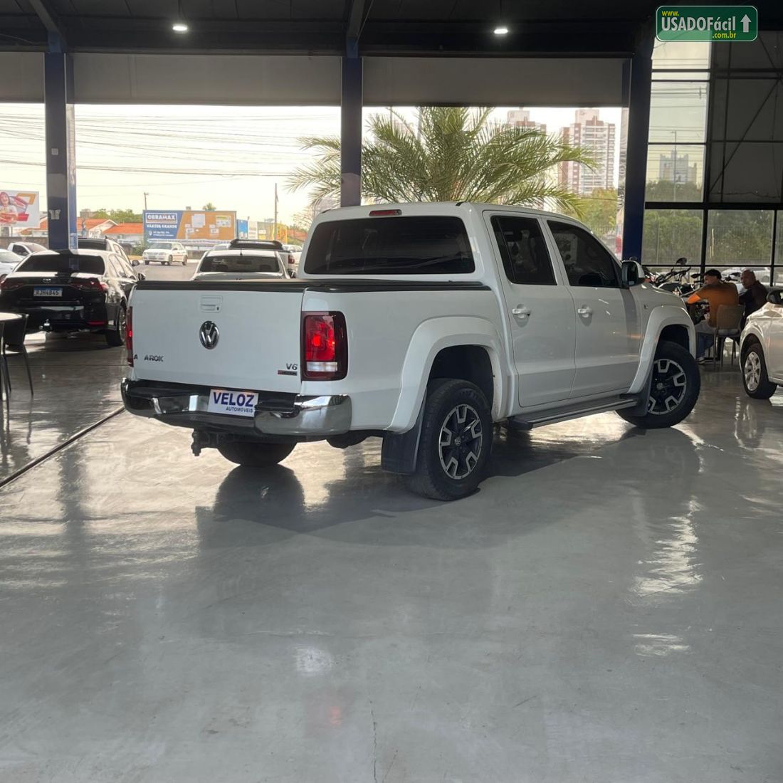 Volkswagen Amarok Comfortline 3.0 V6 4X4 TDI Automático Diesel 2023/2023 — foto 6 de 12