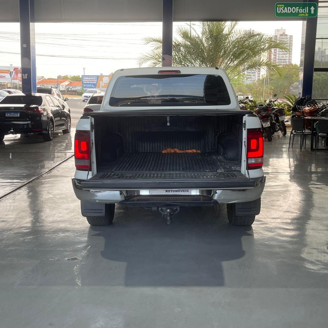 Volkswagen Amarok Comfortline 3.0 V6 4X4 TDI Automático Diesel 2023/2023 — foto 7 de 12