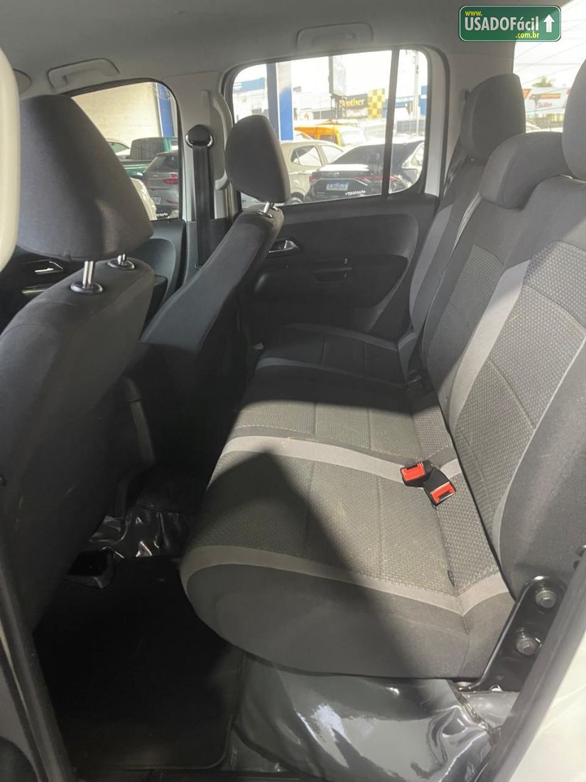 Volkswagen Amarok Comfortline 3.0 V6 4X4 TDI Automático Diesel 2023/2023 — foto 9 de 12