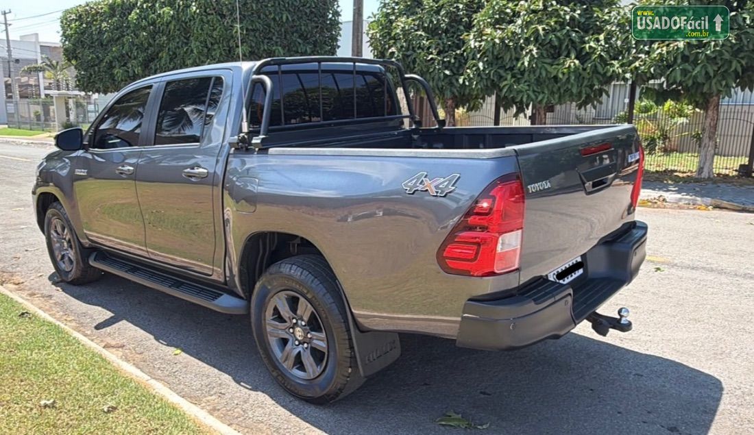 Toyota Hilux SR CD 2.8 4X4 TDI Automático Diesel 2024/2024 — foto 4 de 21