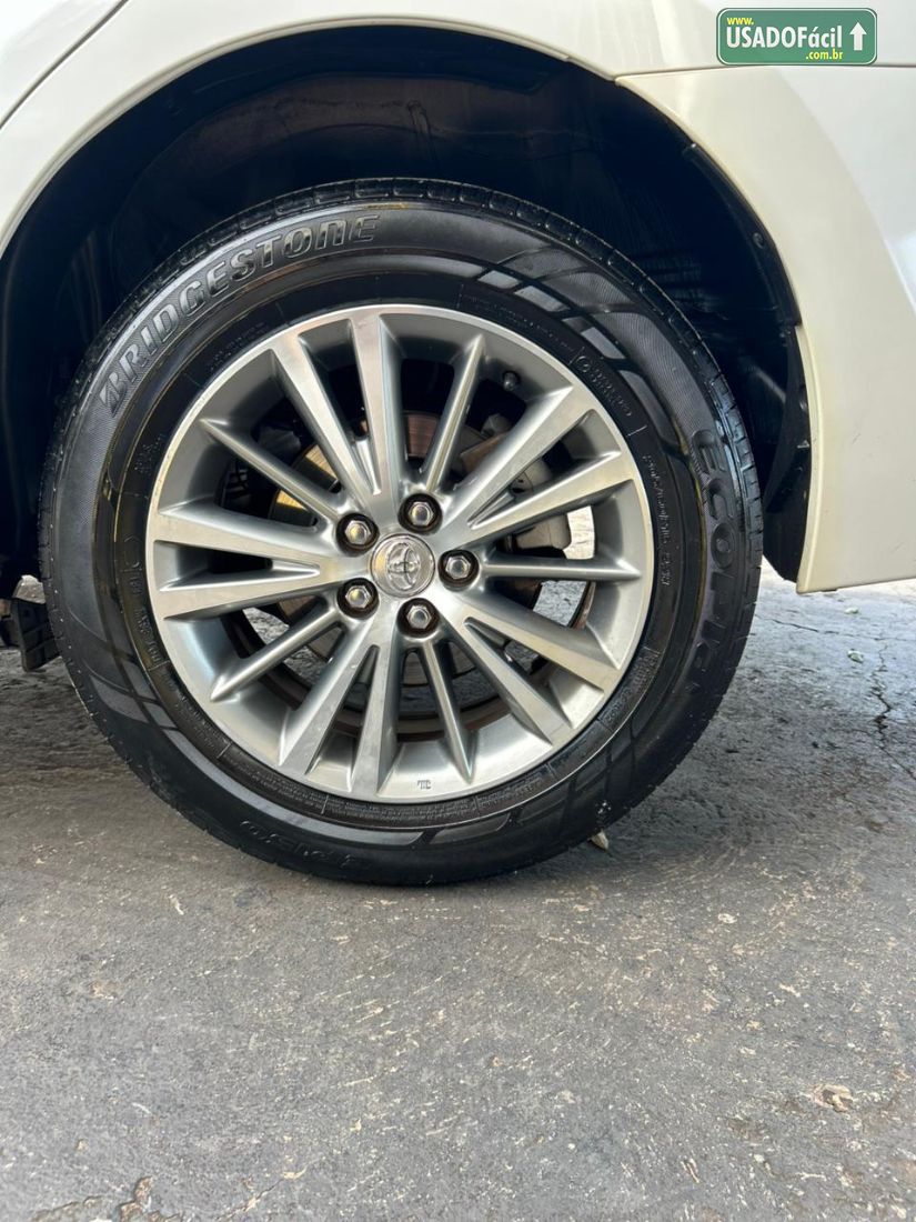 Toyota Corolla GLi 1.8 Automático Flex 2019/2019 — foto 18 de 19