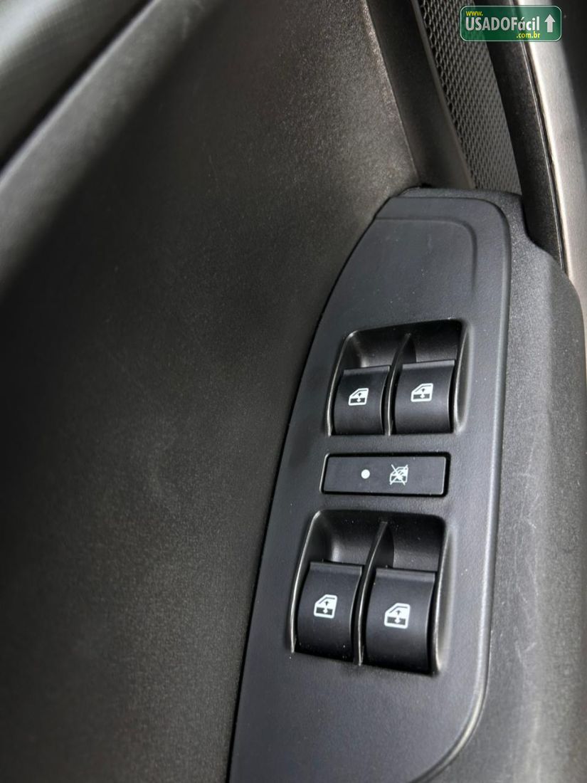 Fiat Cronos Drive 1.3 Mecânico Flex 2024/2025 — foto 14 de 17