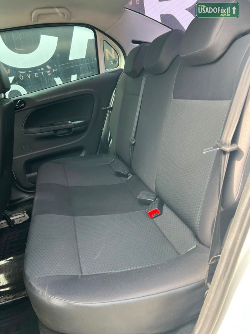 Volkswagen Voyage 1.6 MSI Flex 2020/2021 — foto 11 de 12