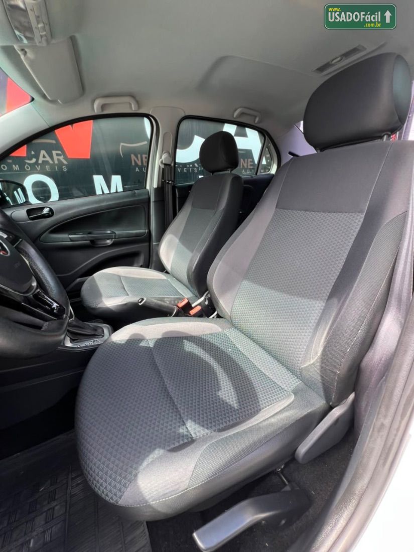 Volkswagen Voyage 1.6 MSI Flex 2020/2021 — foto 9 de 12