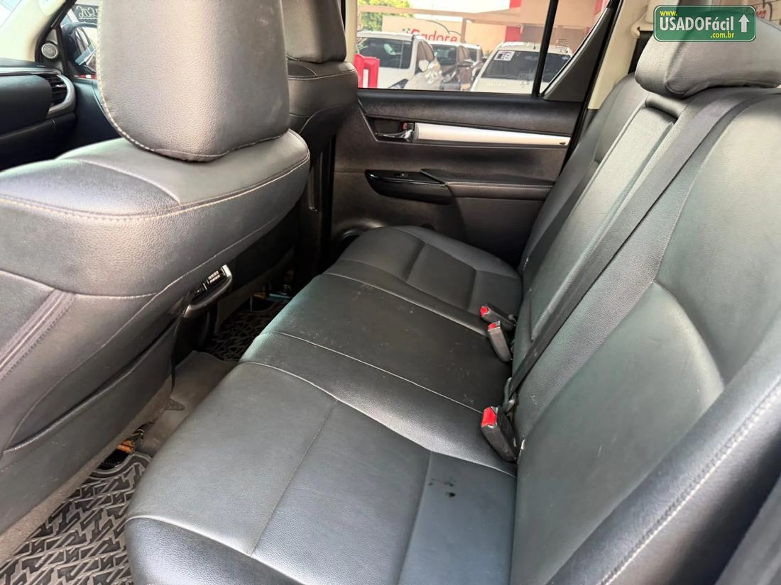 Toyota Hilux CD 2.8 4x4 Mecânico Diesel 2020/2021 — foto 4 de 12