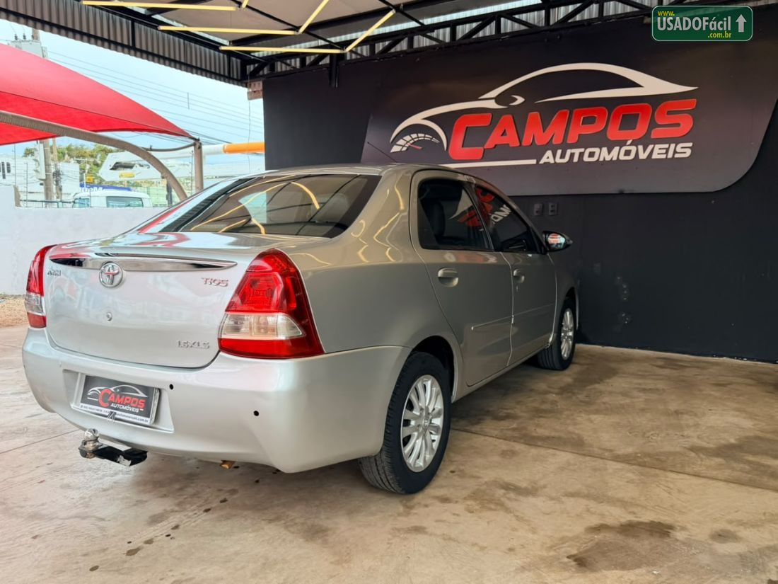 Toyota Etios Sedan XLS 1.5 Mecânico Flex 2015/2016 — foto 8 de 11