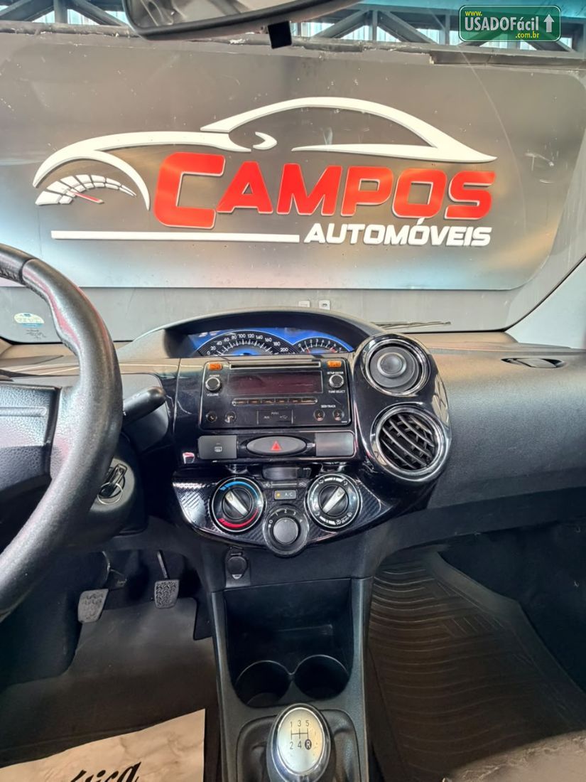Toyota Etios Sedan XLS 1.5 Mecânico Flex 2015/2016 — foto 9 de 11